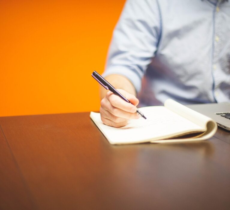 Raport podsumowujący przeprowadzone konsultacje społeczne projektu Gminnego Programu Rewitalizacji dla Gminy Miłosław do roku 2035